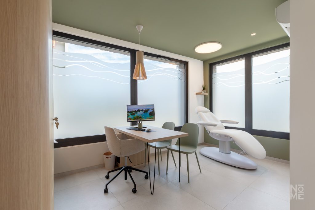 Bureau de consultation du cabinet médical du docteur Raidot à Mulhouse