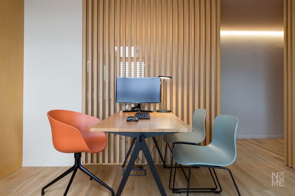 Salle de consultation du cabinet dentaire du docteur Groell conçue par Atelier NŌMĒ