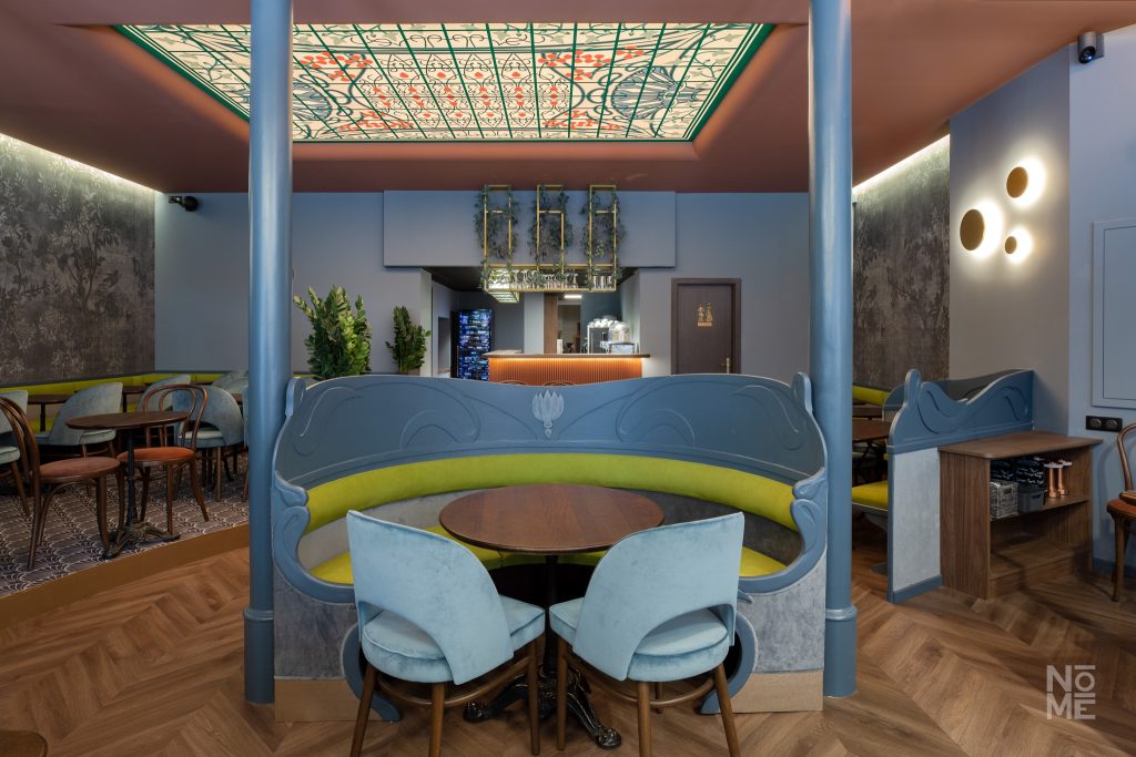 Salle de repas du restaurant La Gourmandise rénovée par Atelier NŌMĒ
